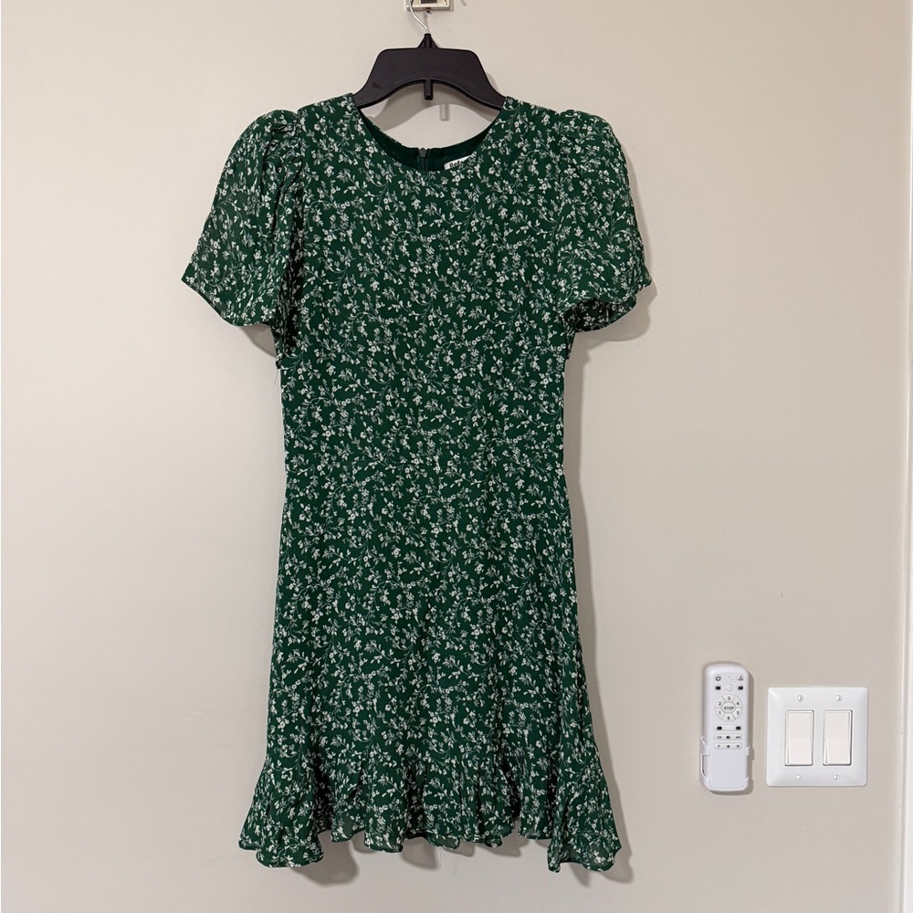 Reformation Beesly Dress in Parsley Size 2 - Picture 2 of 7